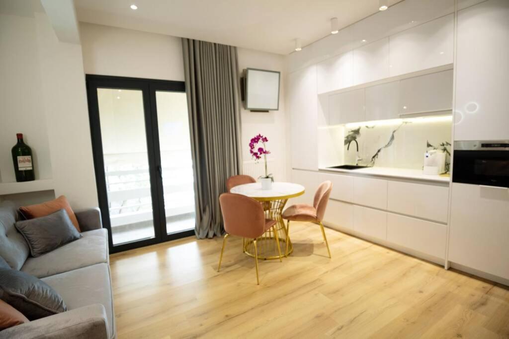 Ecostay-Serenity,Business Class Apartment By The Sea In Alimos Kalamaki Atenas Exterior foto